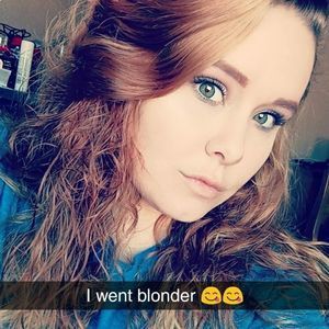 Meet your Posher, Hayley